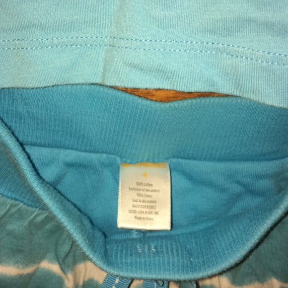 Girls Gymboree 2pc Tee & Skort Set โฎ๏ธ๐ ๐๐ผโโ๏ธ - Picture 5 of 5